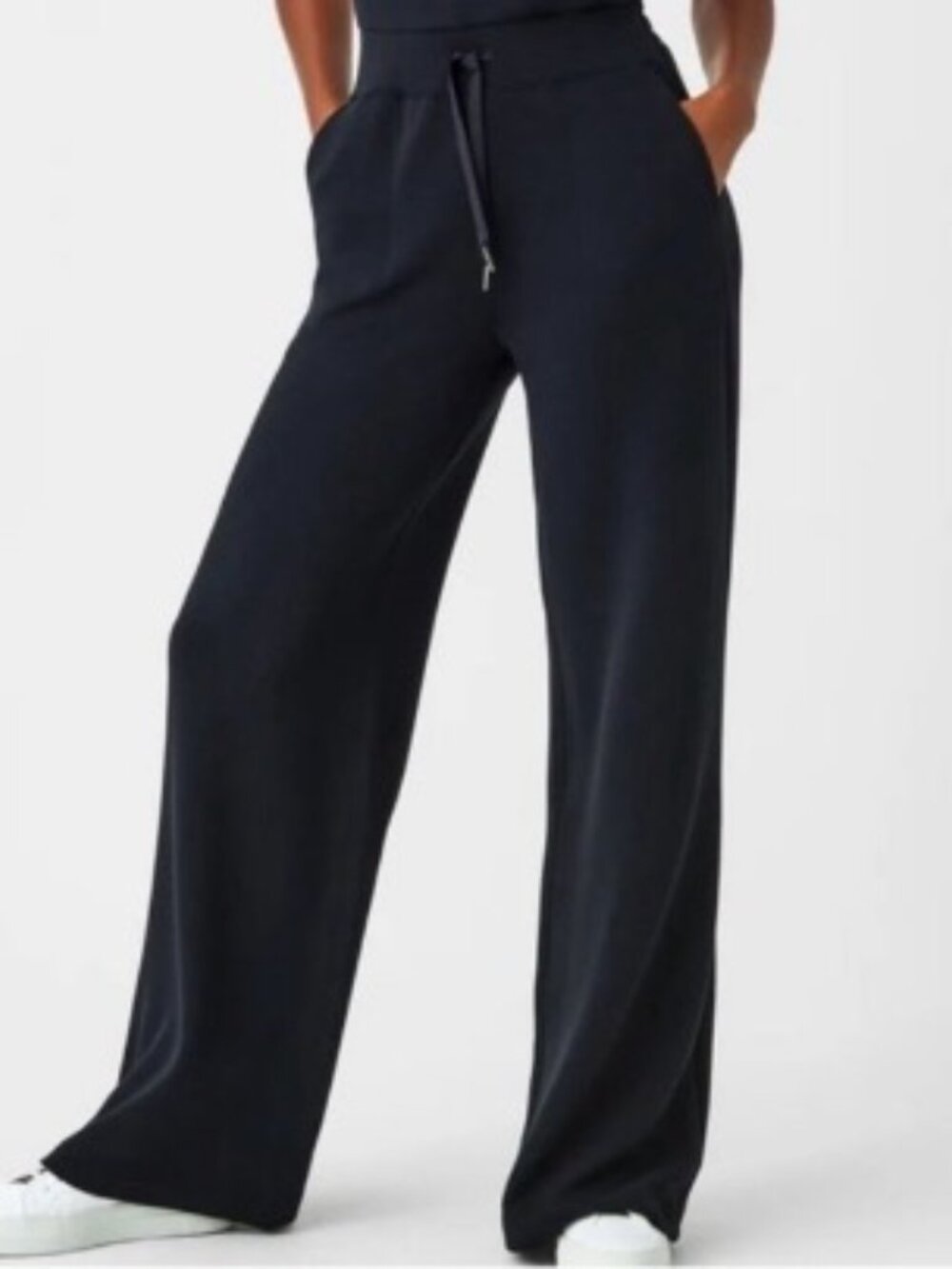 SPANX Air Essentials Wide Leg Pants- Black - Size M